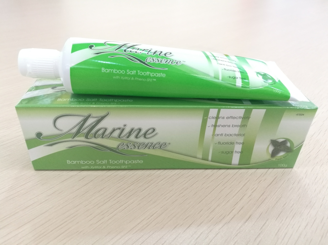 OEM Vệ sinh răng miệng Kem đánh răng muối tre Natri Fluoride Thời hạn sử dụng 3 năm