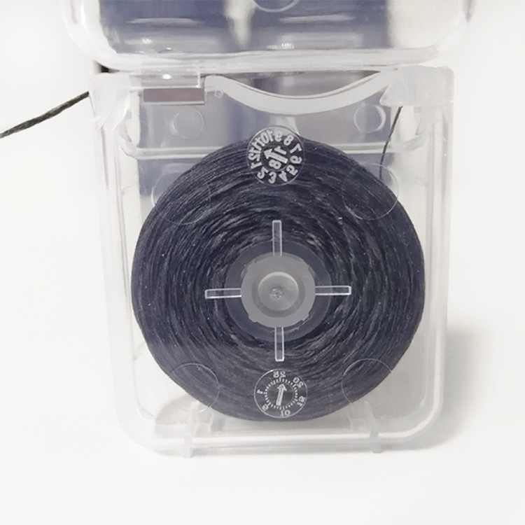 Nhãn hiệu riêng di động Than tre Chỉ nha khoa Chất liệu nylon 50 mét Hương vị bạc hà