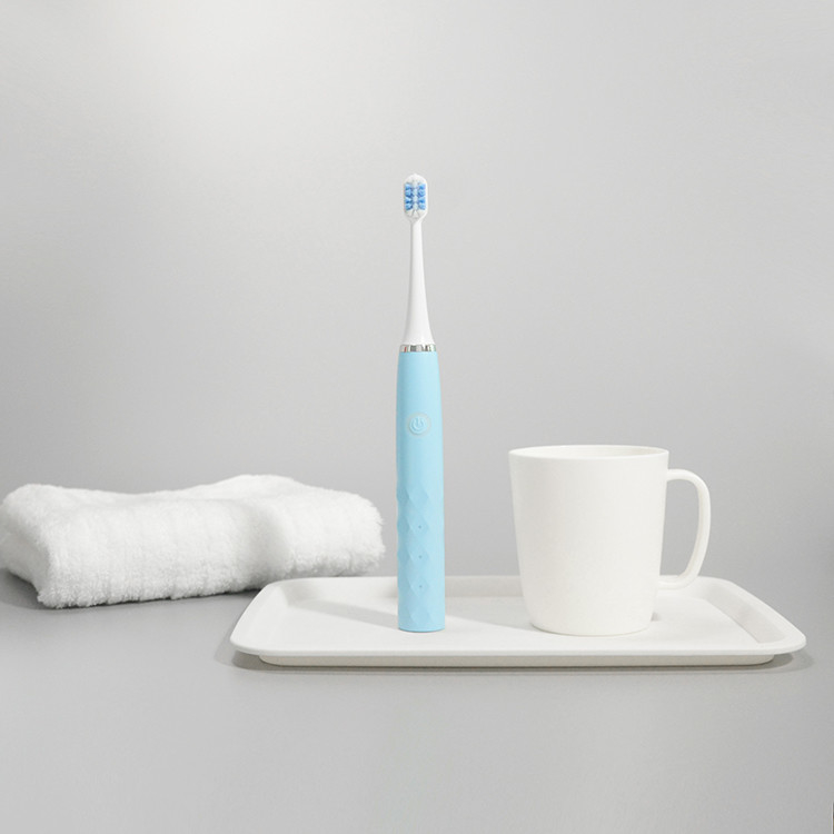 Bàn chải đánh răng chăm sóc răng miệng bằng điện Ultra Whitening Sonic 0.7W IPX7 dành cho du lịch